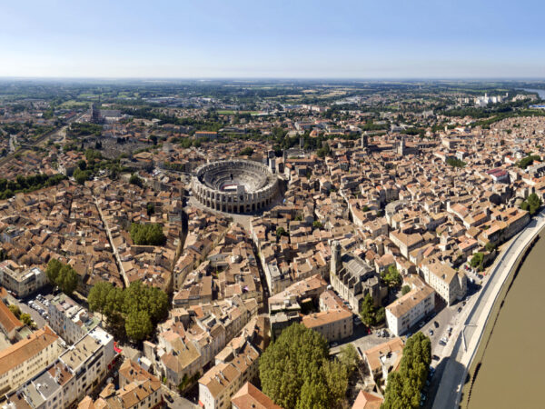 Private Transfer: Cassis to Arles