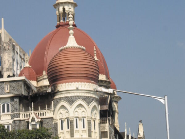 Transfer privado entre Aurangabad e Mumbai