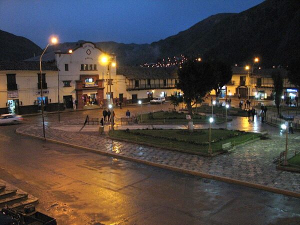 Transfer privado entre Ayacucho e Huancavelica