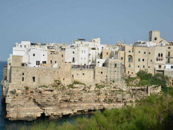 Private Transfer: Bari to Polignano A Mare
