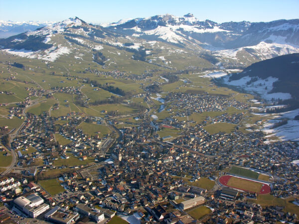 Private Transfer: Zurich Airport to Appenzell