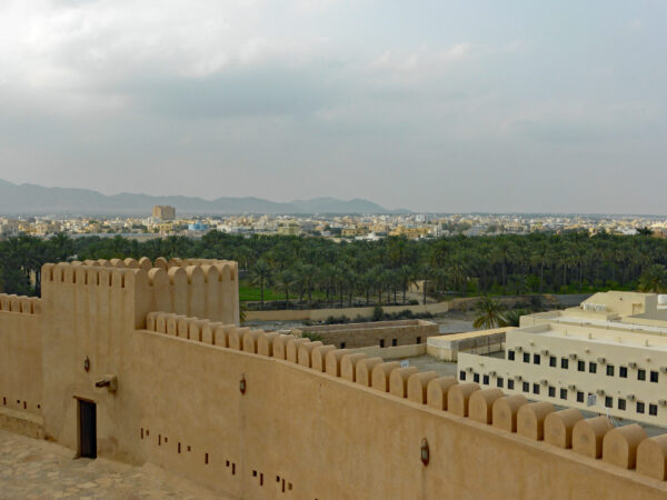 Private Transfer: Muscat to Rustaq