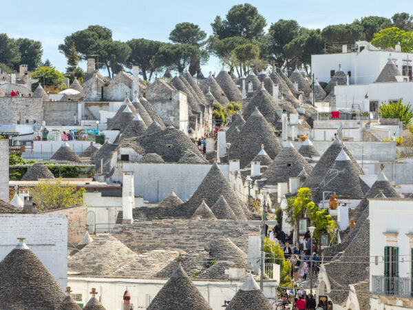 Private Transfer: Bari Airport to Alberobello