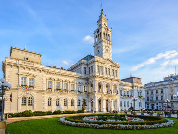 Private Transfer: Baia Mare to Arad