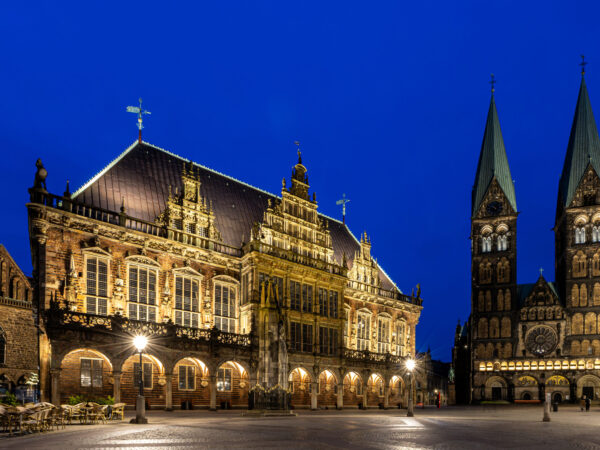 Private Transfer: Paris Fr to Bremen