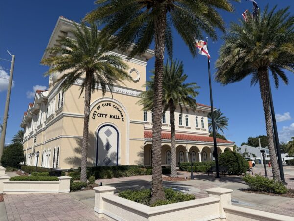 Private Transfer: Nashville Tn to Orlando Sanford International Airport
