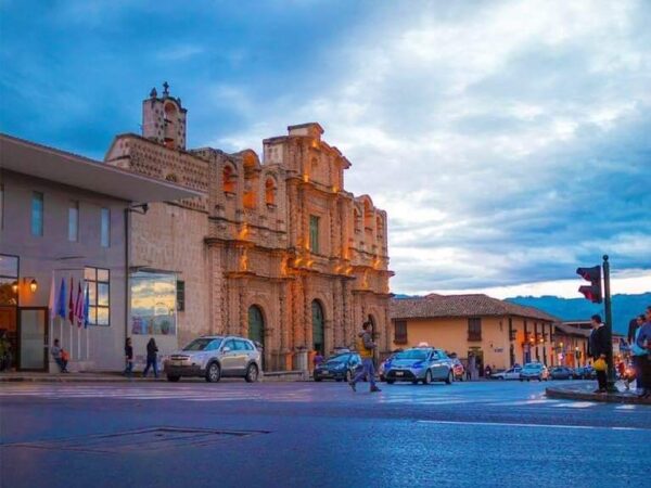 Privattransfer: Bagua – Cajamarca