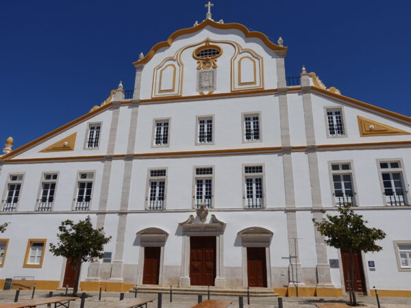 Private Transfer: Faro Airport to Portimao
