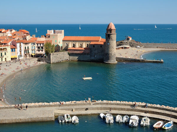 Private Transfer: Barcelona Es to Collioure