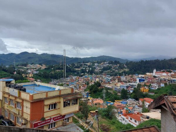 Private Transfer: Cochin International Airport to Coonoor
