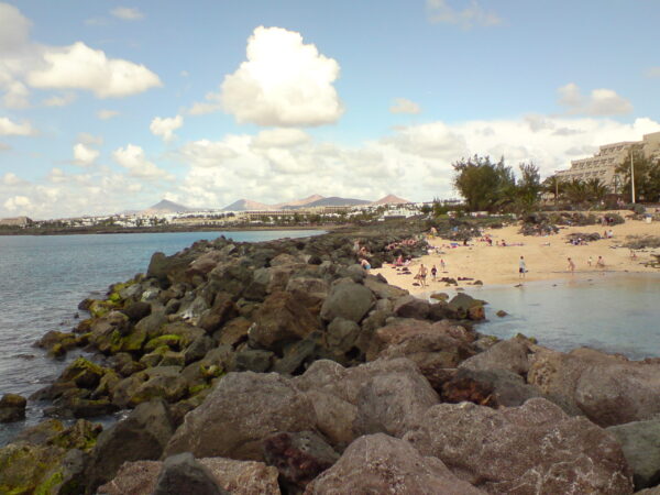 Private Transfer: Arrecife to Costa Teguise