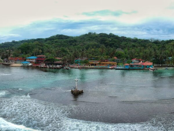 Private Transfer: Isla Grande to Panama Tocumen International Airport