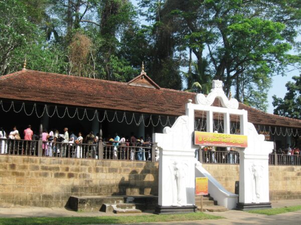 Transfer privado entre Kandy e Mawanella