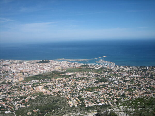 Private Transfer: Alicante to Denia