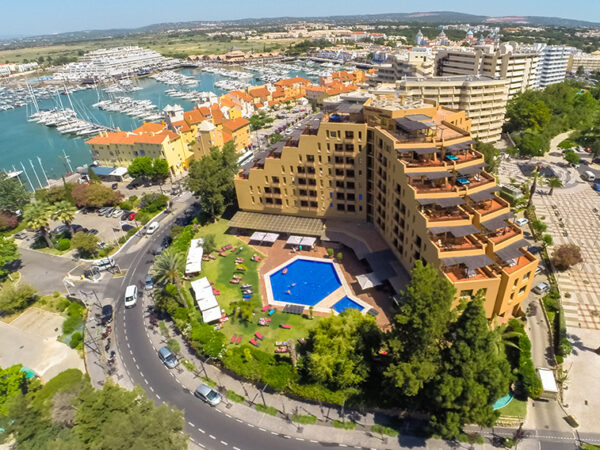 Private Transfer: Lisbon City Center to Vilamoura