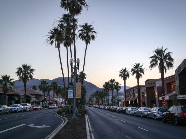 Private Transfer: Burbank Airport to Palm Desert Ca