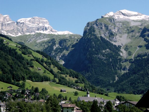 Privattransfer: Engelberg – Varenna, Italien