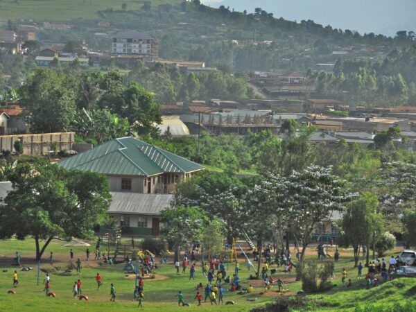 Transfert privé : Entebbe → Fort Portal