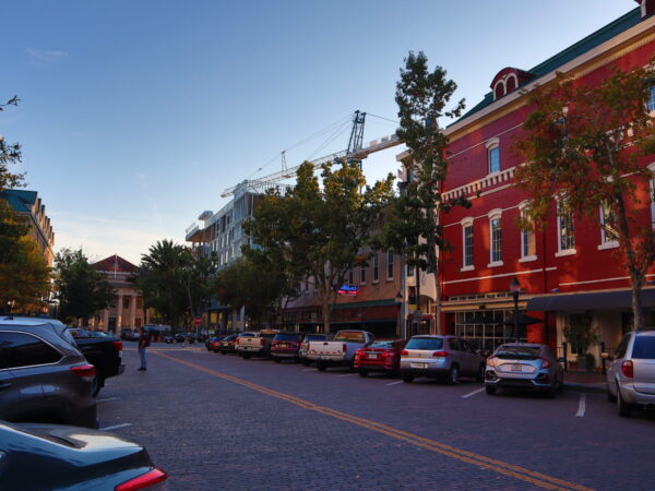 Private Transfer: Fort Lauderdale Hollywood International Airport to Gainesville Fl