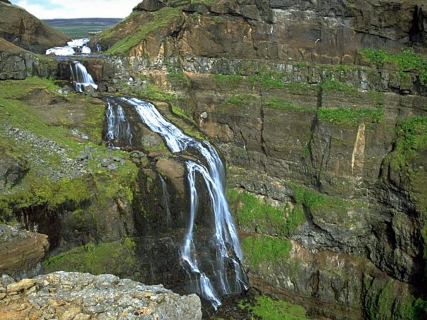 Transfert privé : Reykjavik → Cascade de Glymur