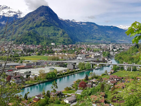 Traslado privado: origen Schaffhausen, destino Interlaken