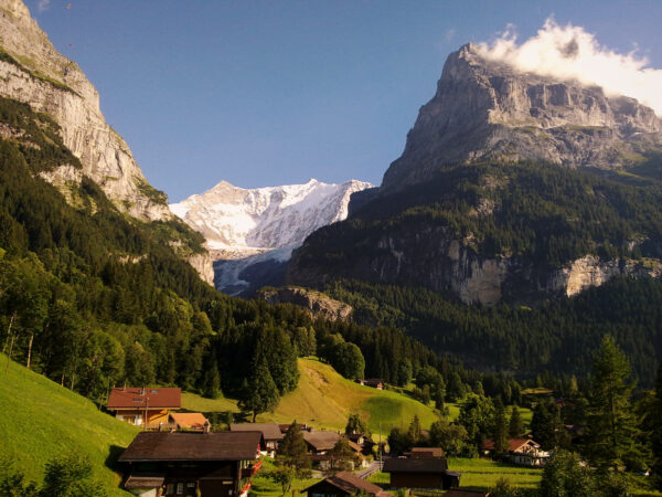 Traslado privado: origen Basilea, destino Grindelwald