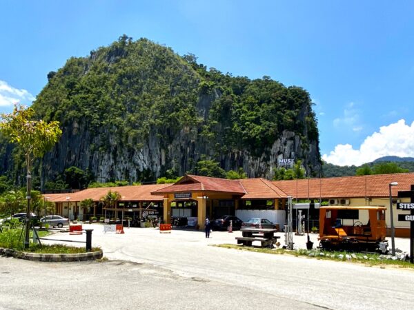 Traslado privado: origen Kuala Terengganu, destino Gua Musang