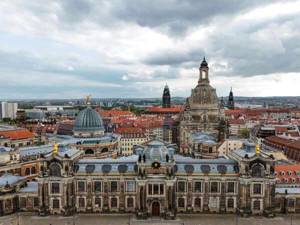 Private Transfer: Berlin to Dresden