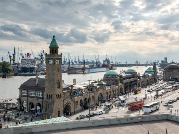 Private Transfer: Berlin to Hamburg