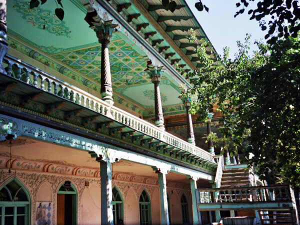 Transfer privado entre Margilan e Aeroporto Internacional de Tashkent
