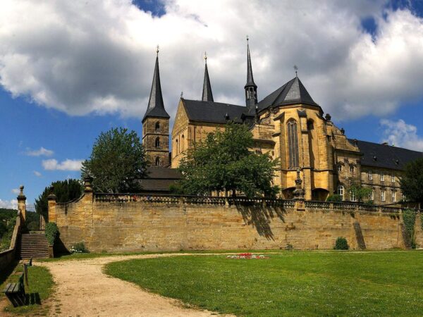 Private Transfer: Bamberg to Karlovy Vary Cz
