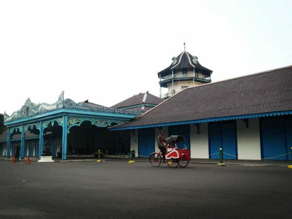 Traslado privado: origen Anyer, destino Surakarta