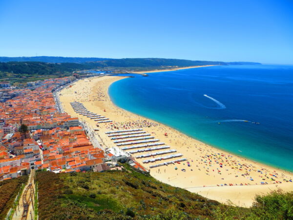 Private Transfer: Obidos to Nazare