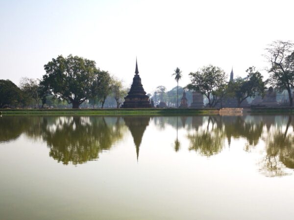 Transfert privé : Chiang Rai → Sukhothaï