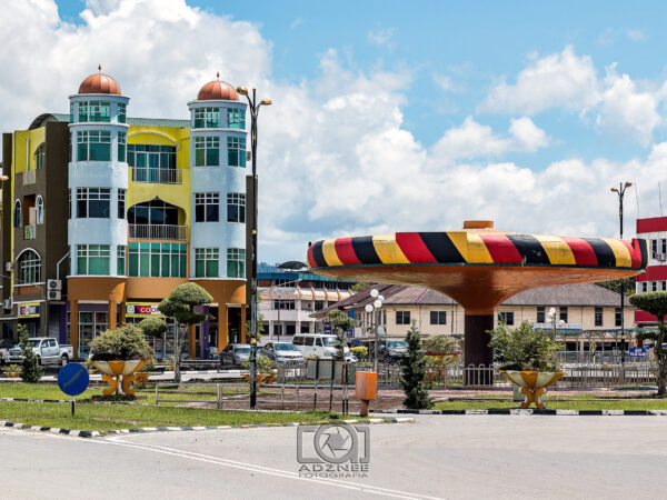 Private Transfer: Brunei International Airport Bn to Lawas
