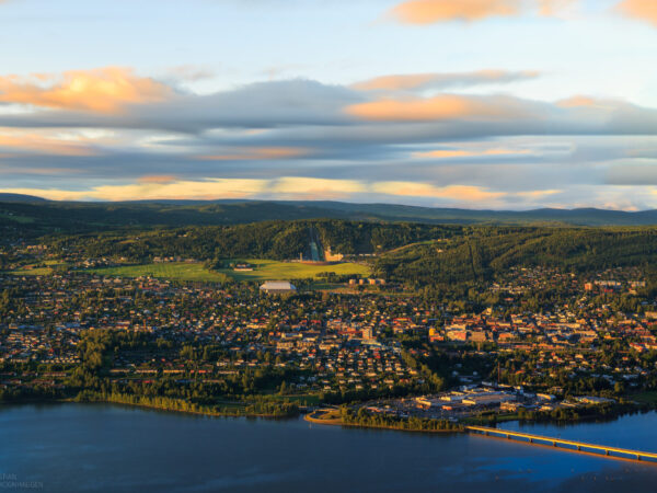 Transfer privado entre Lillehammer e Aeroporto de Bergen