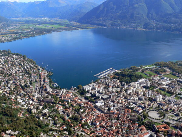 Privattransfer: Flughafen Malpensa It – Locarno