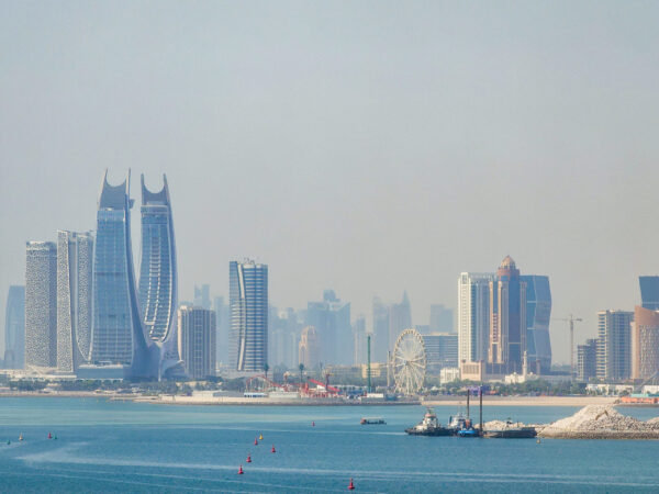 Traslado privado: origen Fo 25 4293466 51 532273, destino Aeropuerto Internacional de Doha