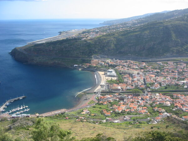 Private Transfer: Funchal to Machico