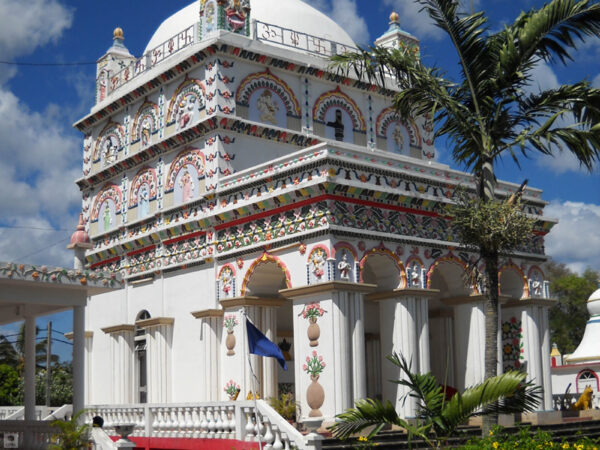 Private Transfer: Pointe Aux Piments to Mauritius Airport