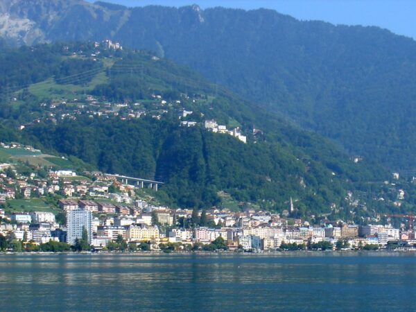 Traslado privado: origen Interlaken, destino Montreux