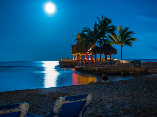 Private Transfer: Tulum Archeological Zone to Puerto Aventuras