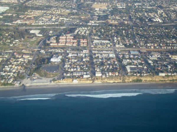 Private Transfer: Encinitas to Los Angeles International Airport