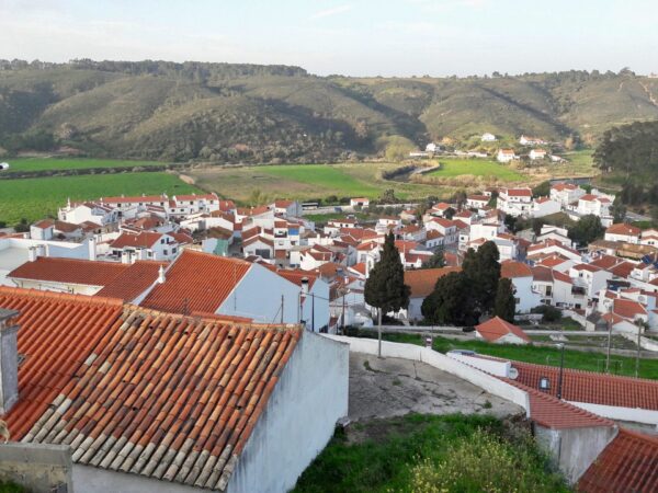 Private Transfer: Odeceixe to Faro Airport