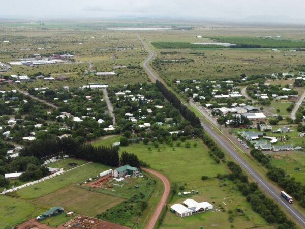 Transfer privado entre Orania e Aeroporto Internacional da Cidade do Cabo