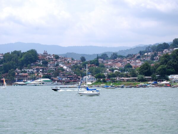 Private Transfer: Toluca to Valle De Bravo