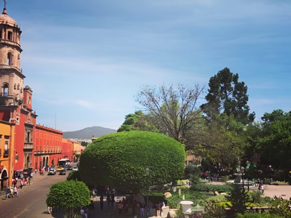 Private Transfer: Pachuca to Santiago De Queretaro