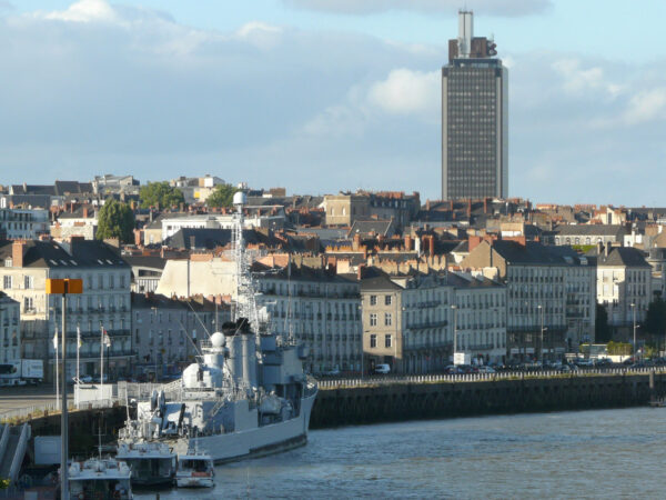 Private Transfer: Le Mans to Nantes