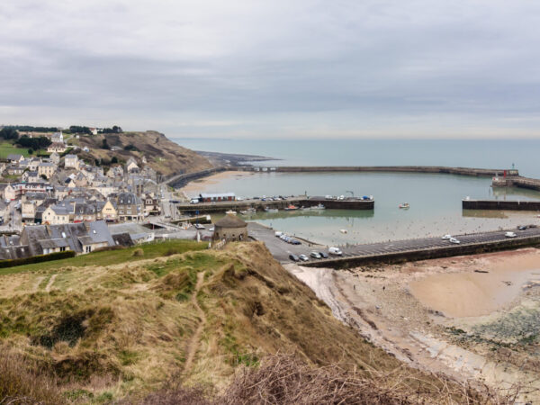 Private Transfer: Calais to Port En Bessin Huppain