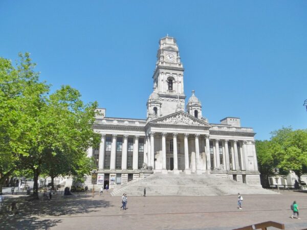 Private Transfer: London Stansted Airport to Portsmouth